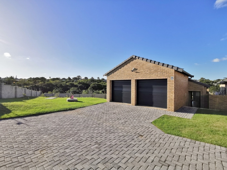 2 Bedroom Property for Sale in Sherwood Eastern Cape
